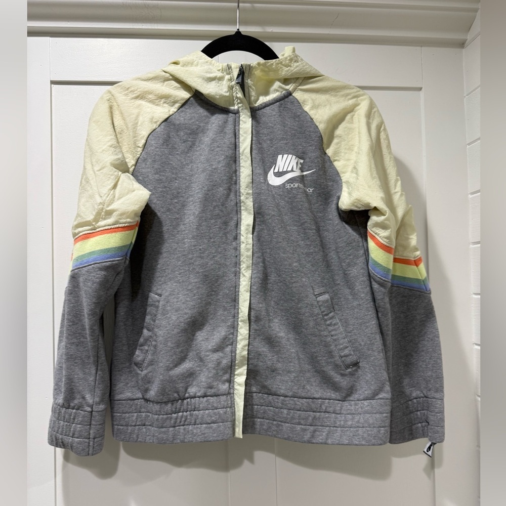 Nike‎ Big Girls Sportswear Heritage Full Zip Jacket